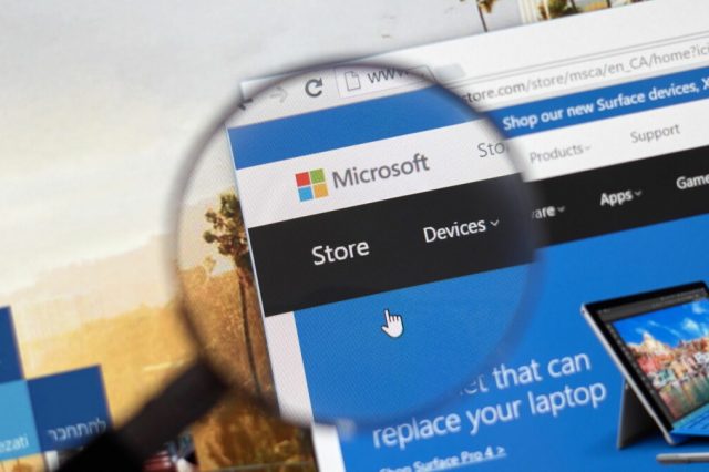 microsoft store downloading slow windows 10